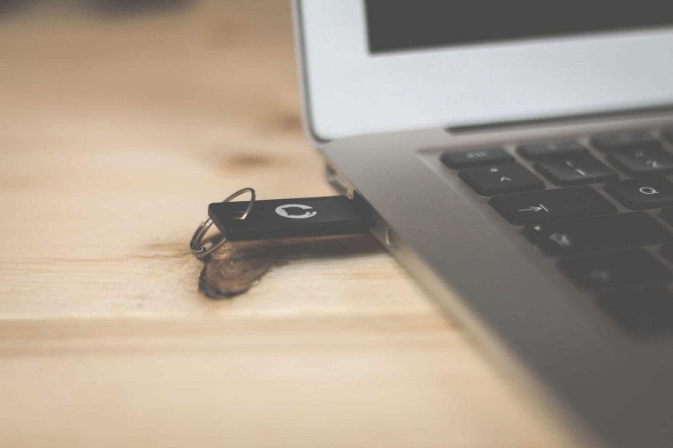 USB Stick bootfähig machen via CMD