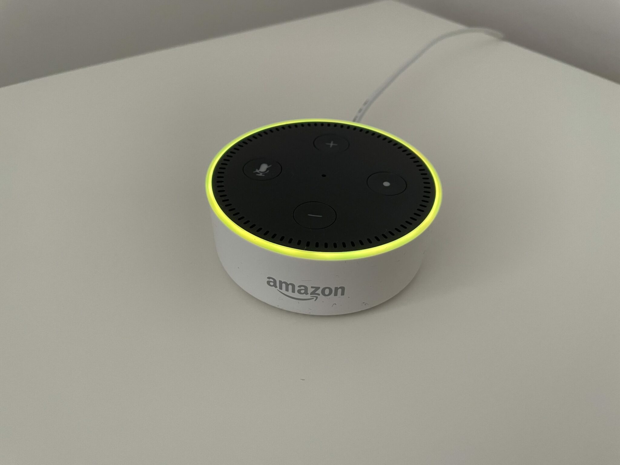 Alexa leuchtet gelb, grün oder rot? Erfahre jetzt warum!